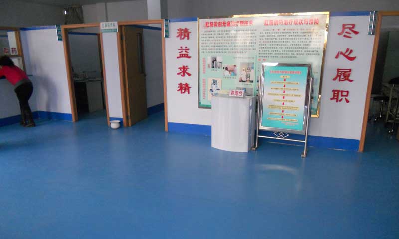 鋪設(shè)塑膠地板順序及注意事項(xiàng)