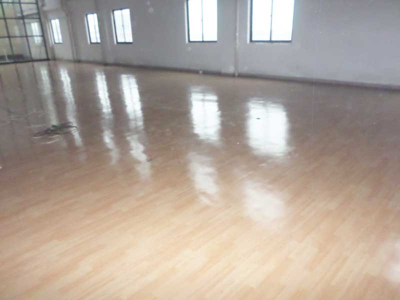 PVC地板與木地板比較的優勢在哪里？